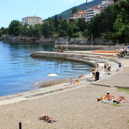 Apartments With A Parking Space Lovran, Opatija - 7713 Zewnętrze zdjęcie