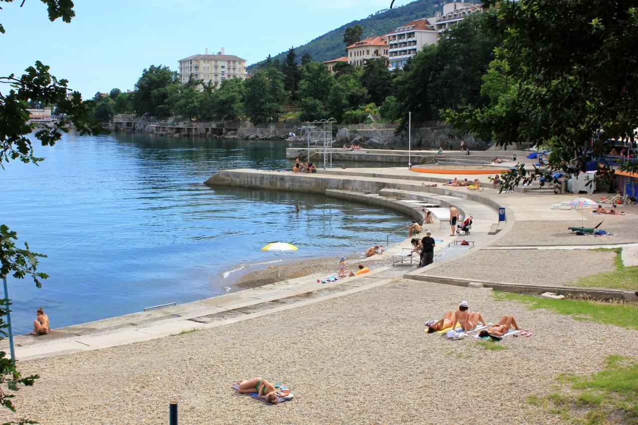 Apartments With A Parking Space Lovran, Opatija - 7713 Zewnętrze zdjęcie
